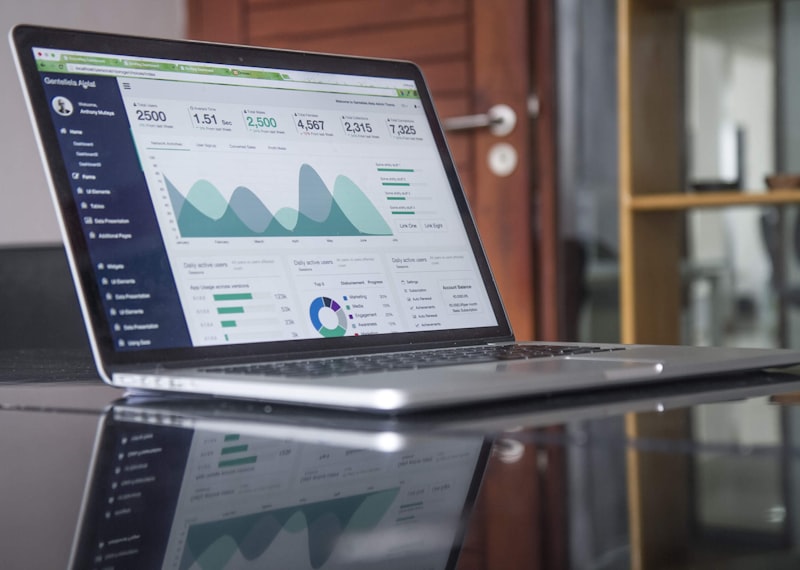 How to Start a White-Label Domain Reseller Business from Scratch