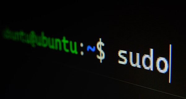 Plesk DNS Troubleshooting: Diagnosing Propagation and Zone Conflicts